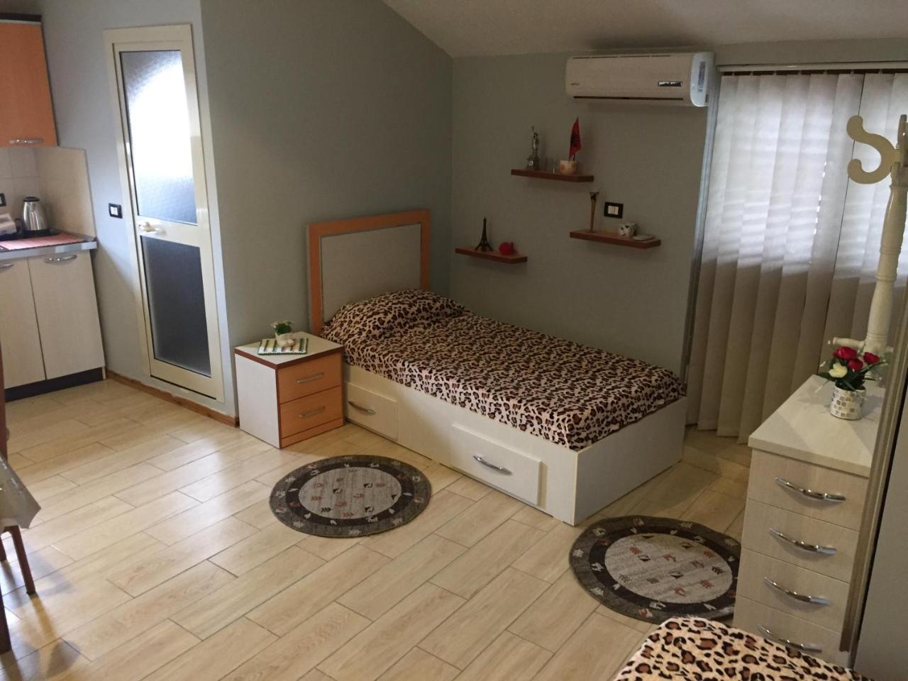 Lille France Apartments Shkodra Kültér fotó