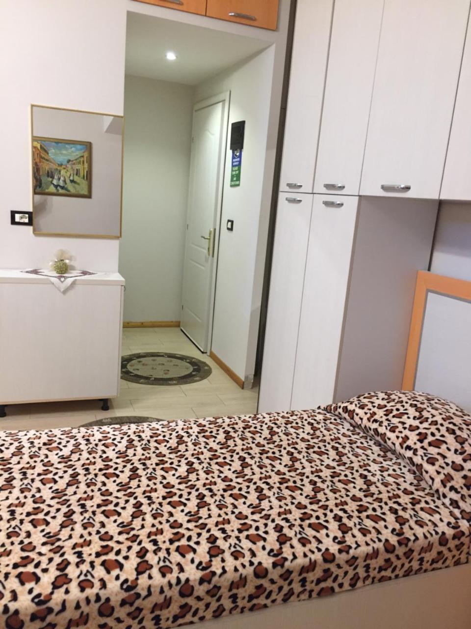 Lille France Apartments Shkodra Kültér fotó